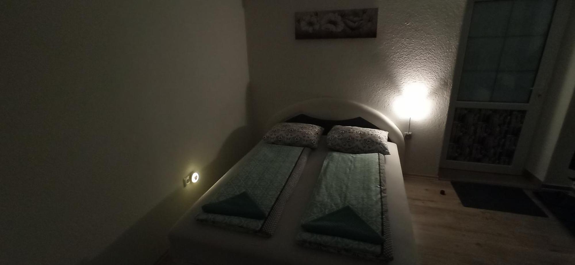 Helly'S Apartman - Self Check-In - Jajce Cameră foto